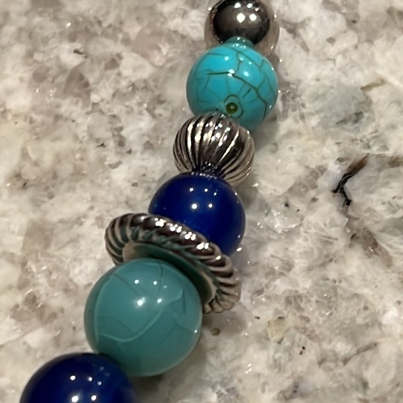 Faux Turquoise bib necklace with oversized beads, fashion necklace 8”+3”extender - Picture 10 of 10